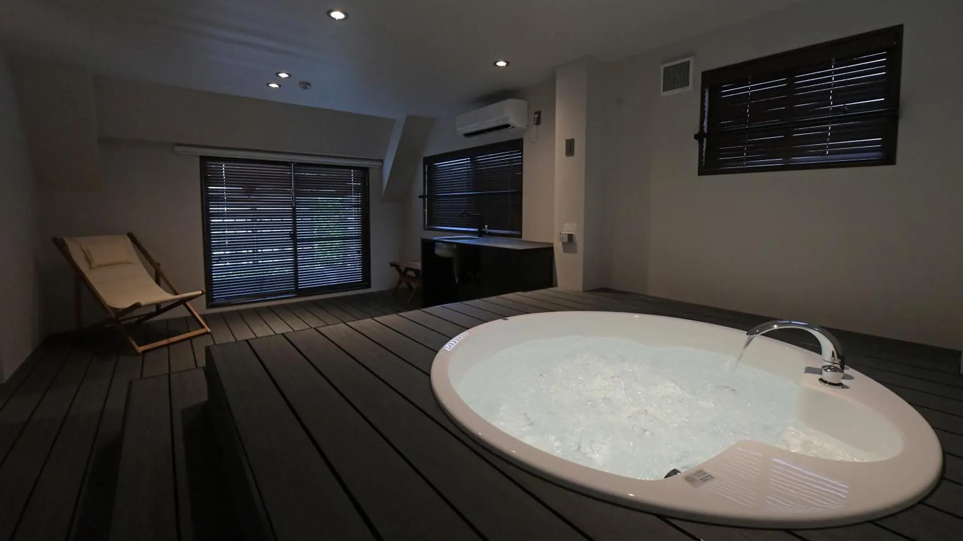 Rakuna Inn 晴 Kinshi2 Tokyo Japan